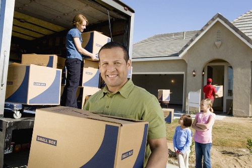 Residential move assistance for apartment access in West Kensington